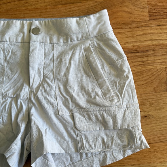 Athleta Trekkie Cargo Shorts - Picture 3 of 7